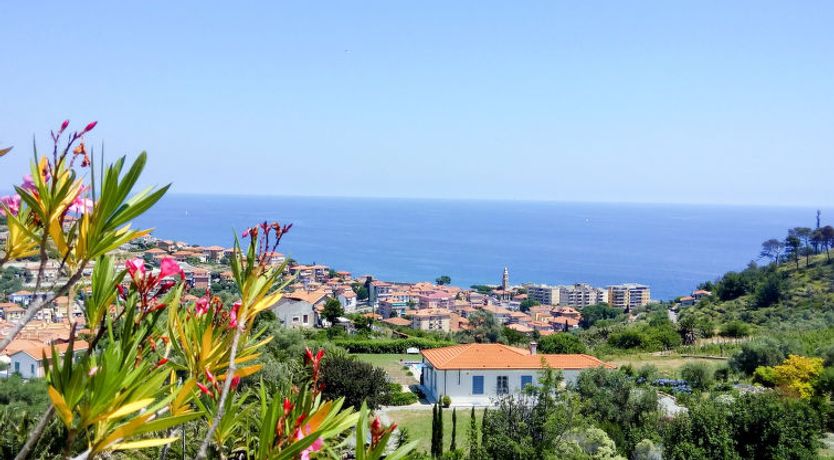 Photo of Ketty (SLR110)