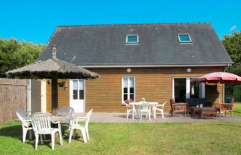 Chez Laurette (SNT401) Holiday Home