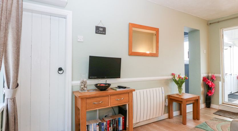 Photo of Ty Newydd Bach