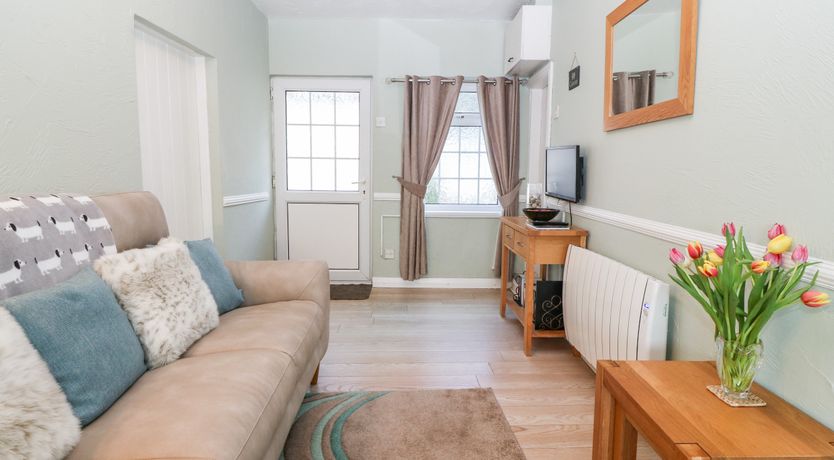 Photo of Ty Newydd Bach