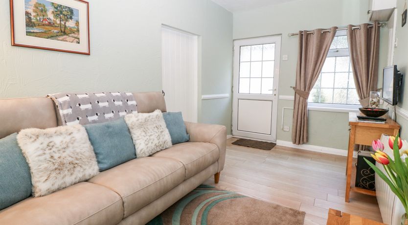 Photo of Ty Newydd Bach