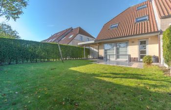 Boonenhove nr.72 with parking Holiday Home 3 Holiday Home