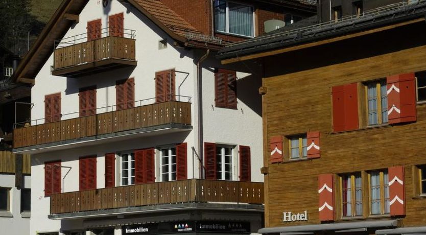 Photo of Pierenhus 1.Stock