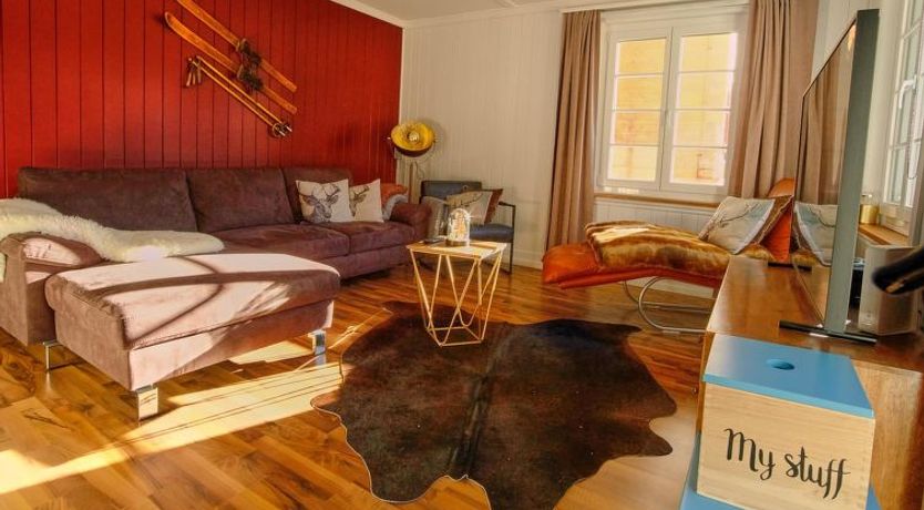 Photo of Pierenhus 1.Stock