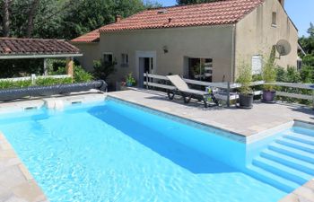 Combel d'Arnal (LGD400) Holiday Home