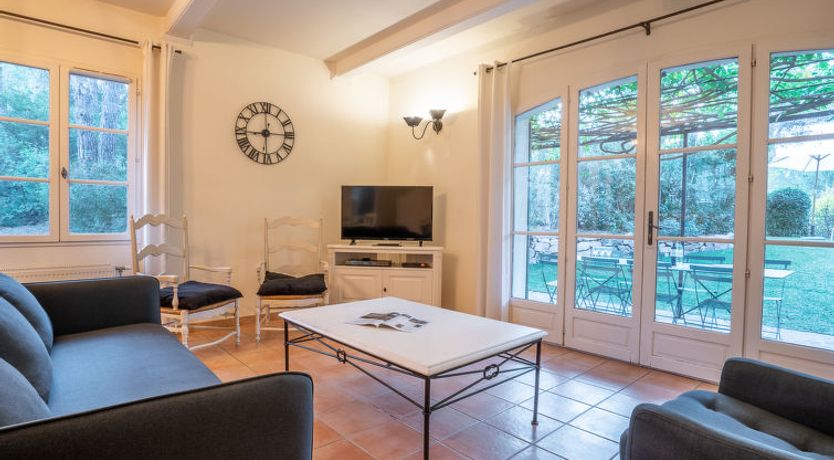 Photo of Le Domaine de St. Endréol Golf & Spa Apartment 5