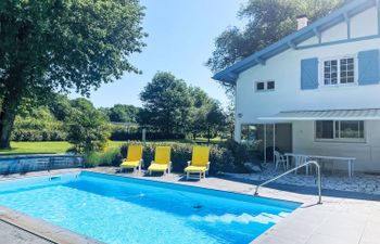 Peydecoum Holiday Home