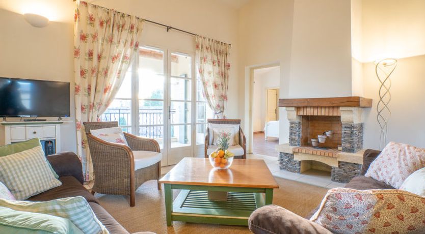 Photo of Le Domaine de St. Endréol Gold & Spa Apartment 3