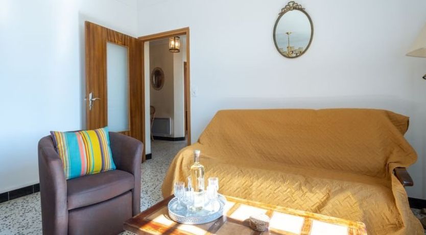 Photo of La Vigneronne