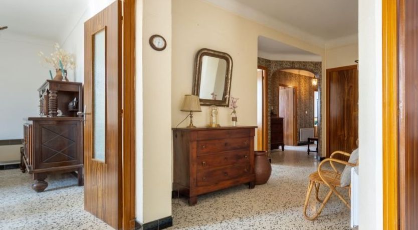 Photo of La Vigneronne