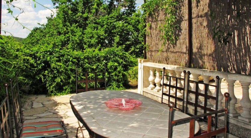 Photo of Laurier Apartment 4