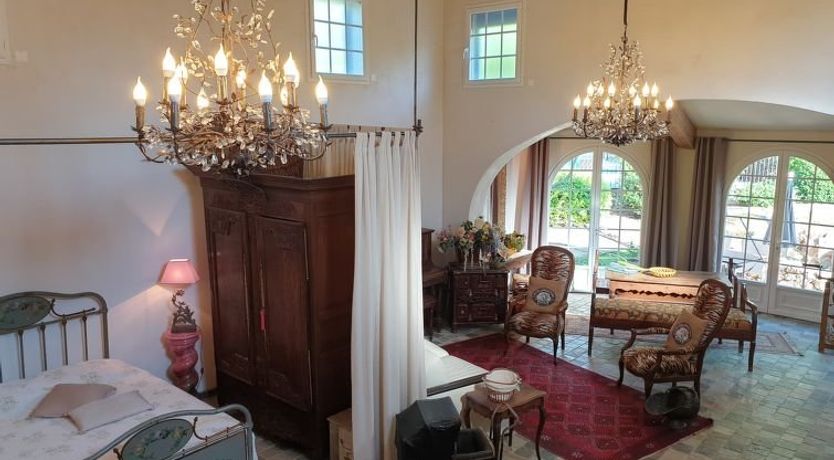 Photo of Maison studio 80m² Apartment 3