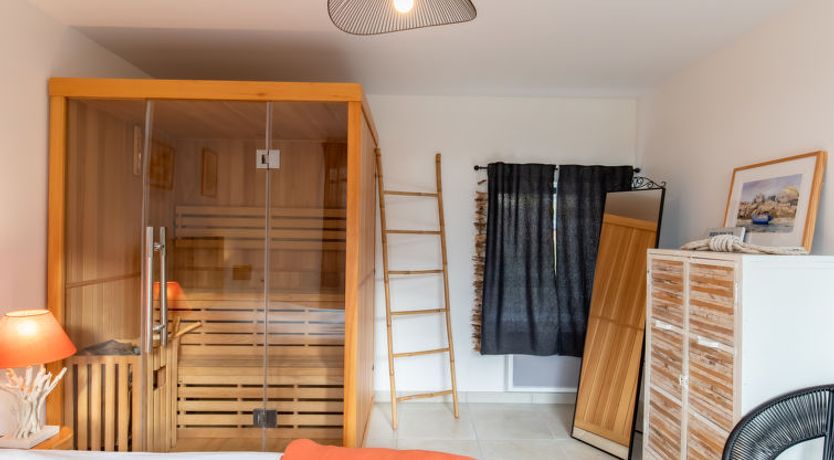 Photo of Le Petit Bonheur