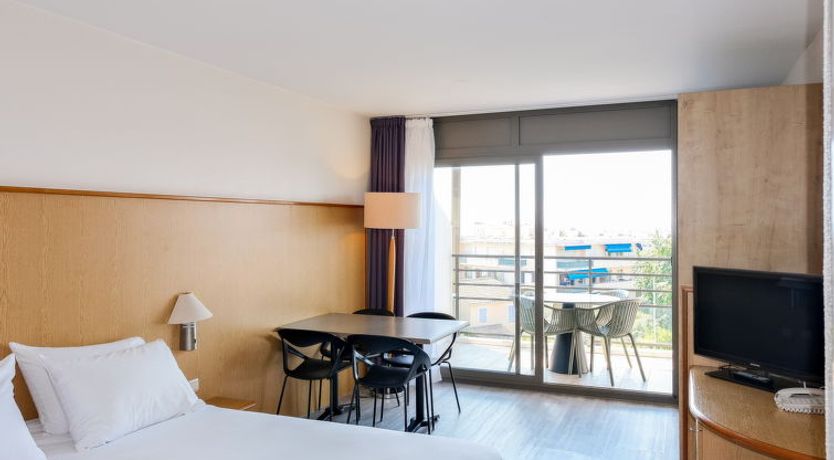 Photo of Résidence Thalazur Antibes Apartment 2