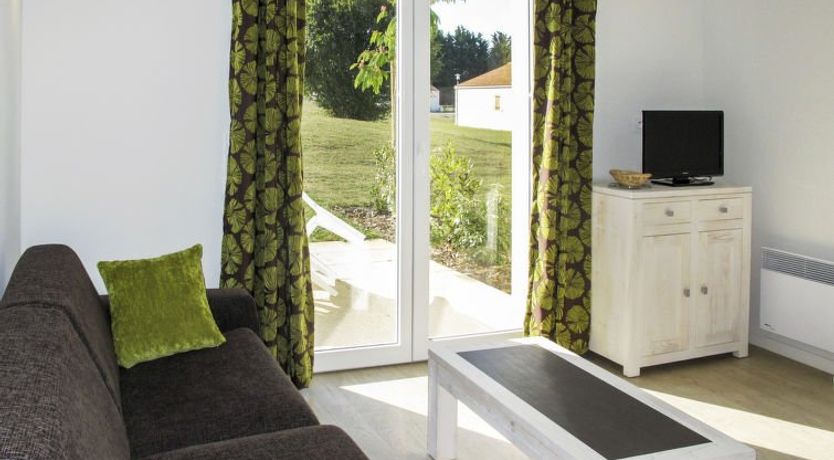 Photo of Les Grands Rochers Apartment 2