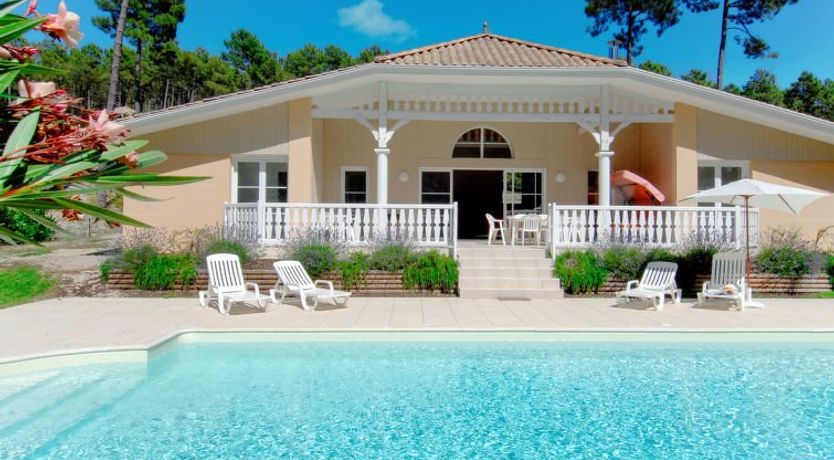 Photo of Atlantic Green V8I Holiday Home 2