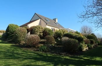 Kerguntuil Holiday Home