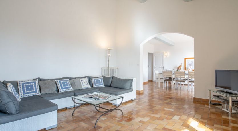 Photo of L'Escarpe des Arbousiers