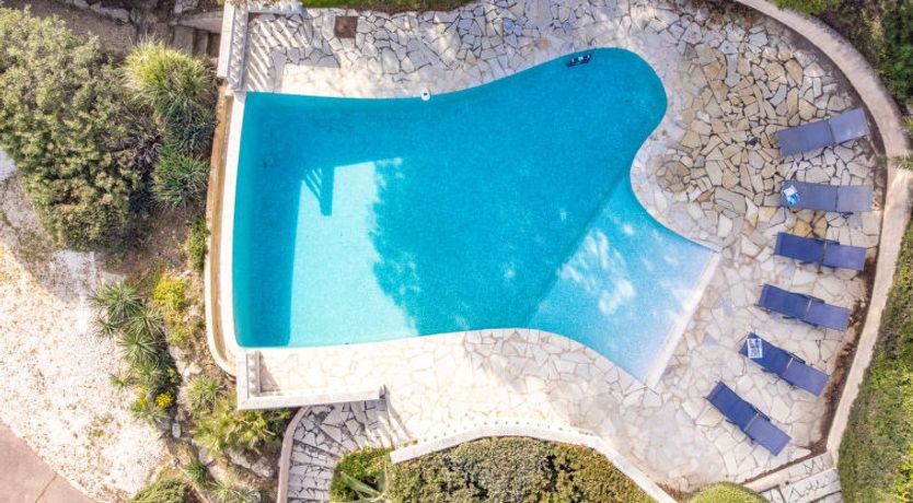 Photo of L'Escarpe des Arbousiers