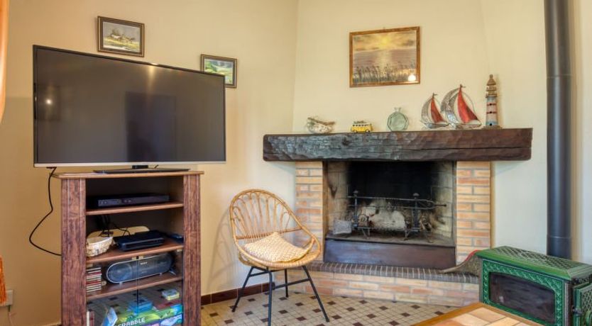 Photo of La Bruyère