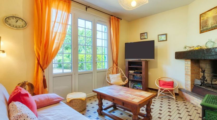 Photo of La Bruyère