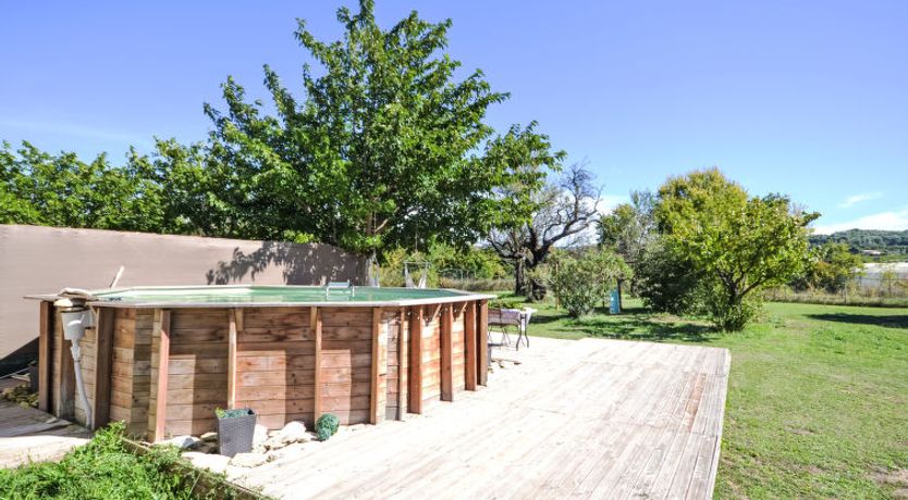 Photo of L' amandier