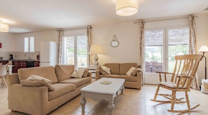 Photo of L' amandier