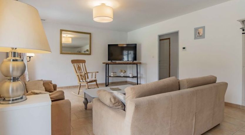 Photo of L' amandier