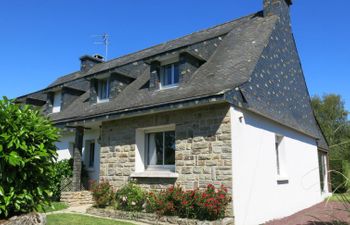 Le Clos Er Bert Holiday Home