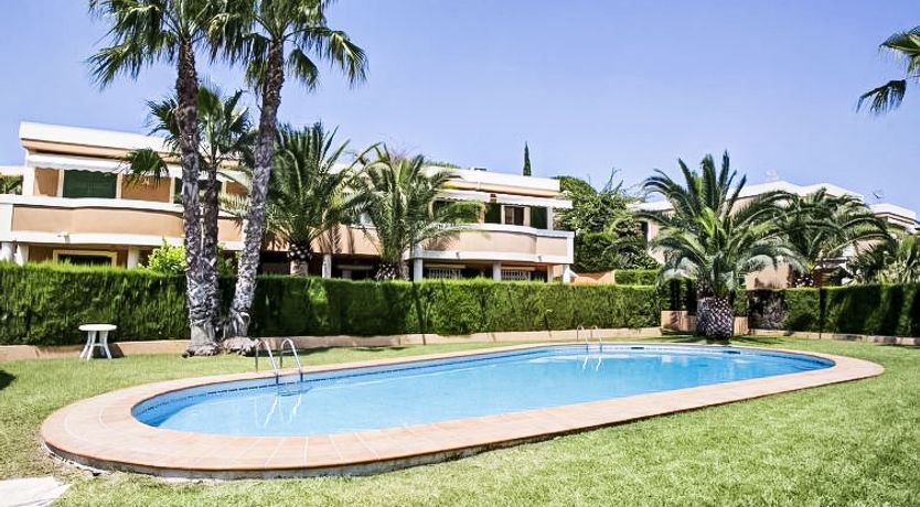 Photo of Al Zur Holiday Home 2