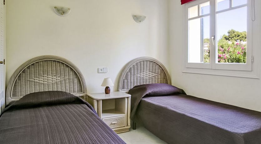 Photo of Al Zur Holiday Home 2