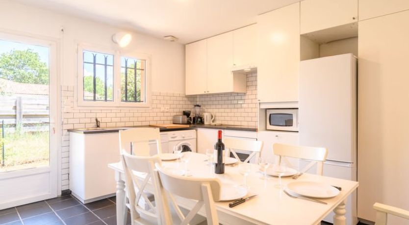 Photo of La Lette II Albizzias Holiday Home 2