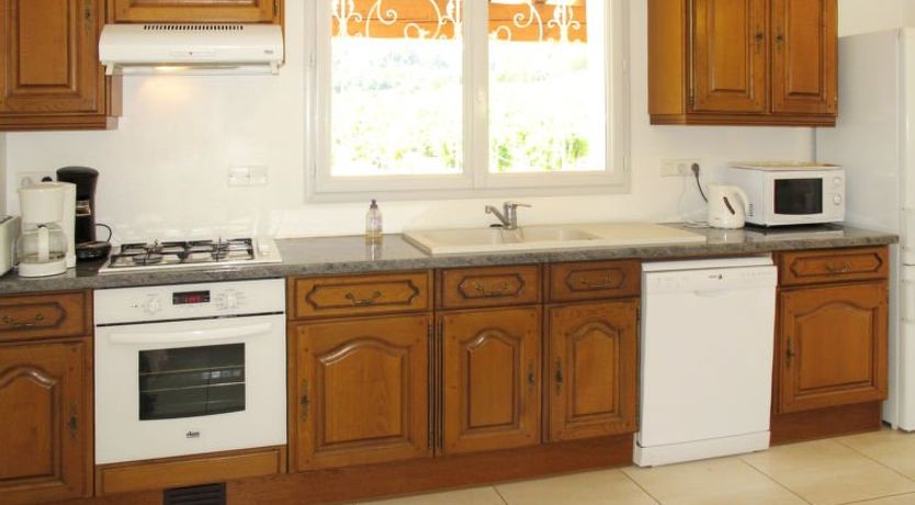 Photo of Les Lilas Blancs