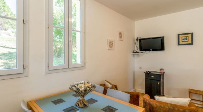 Photo of Maison Josée