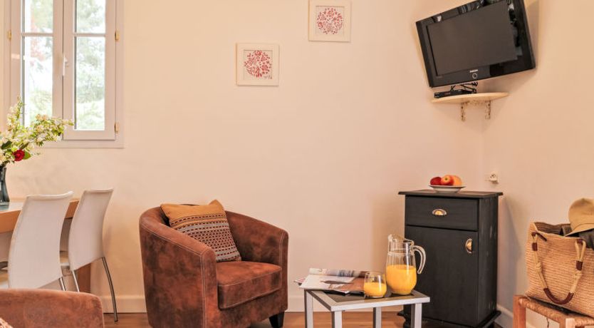 Photo of Maison Josée