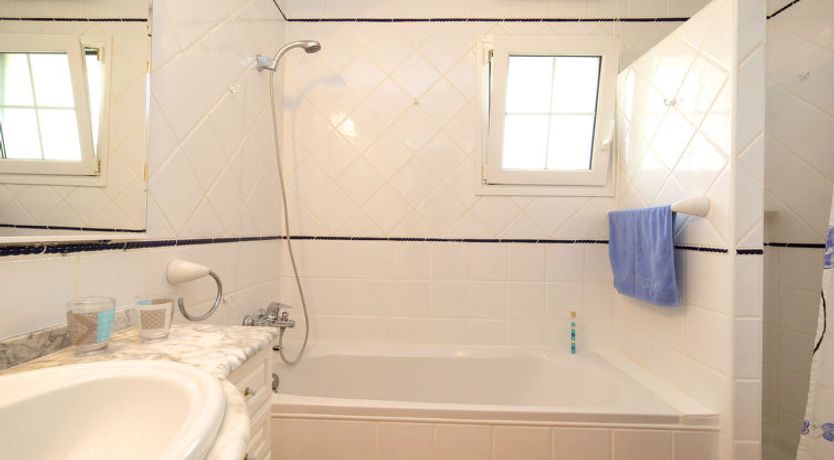 Photo of Residencial Bel-Air Holiday Home 2