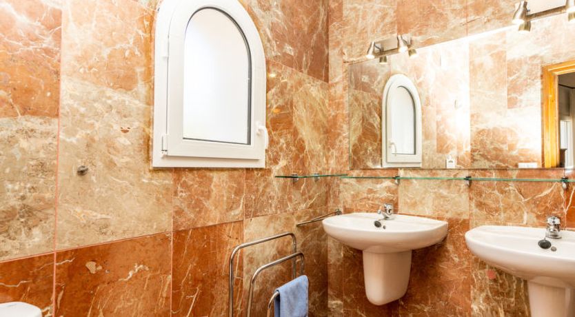 Photo of Los Buhitos