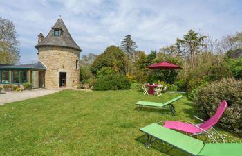Le Pigeonnier Holiday Home