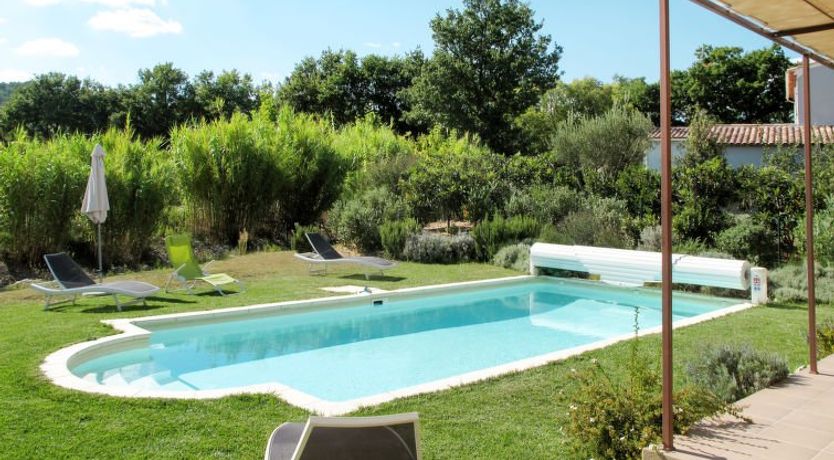 Photo of Le Clos Savornin V8IC Holiday Home 4