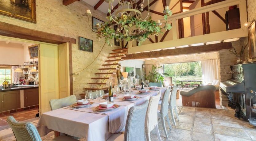 Photo of Moulin De Mois