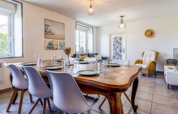Le Coquelicot Holiday Home 4 Holiday Home