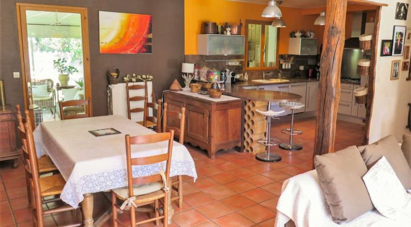 Photo of Taste Rebire