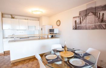 Les Regates Apartment