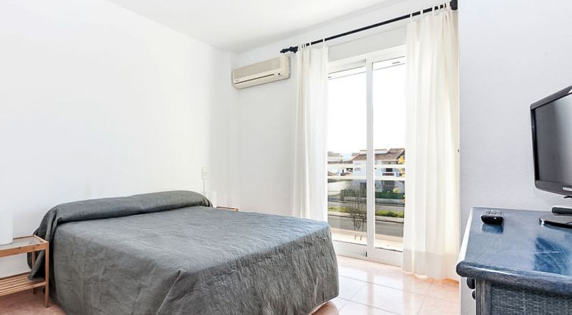 Photo of La Rosaleda Apartment 3