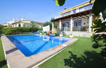 Teruel Holiday Home