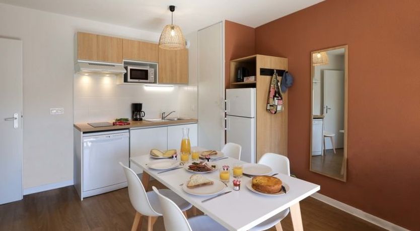 Photo of Le Domaine d'Uhaina (T4) Apartment 4