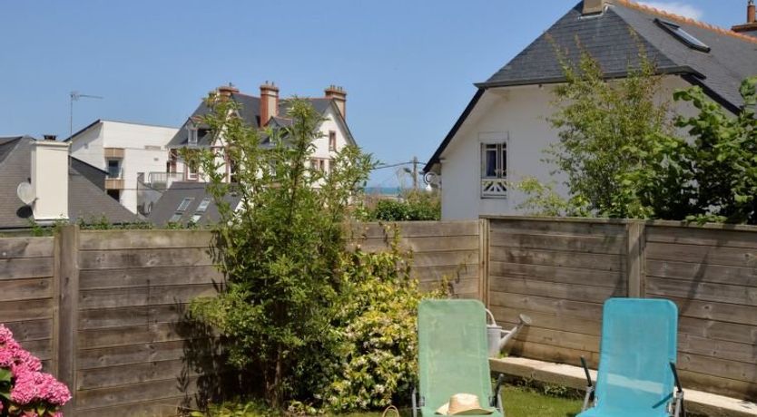 Photo of Les Embruns