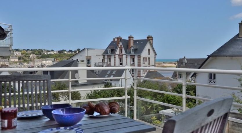 Photo of Les Embruns