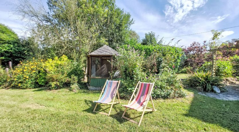 Photo of Les Agapanthes