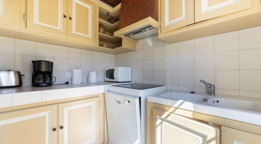 Photo of Mas Madelon